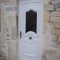 porte en pvc dans la pierre aube troyes